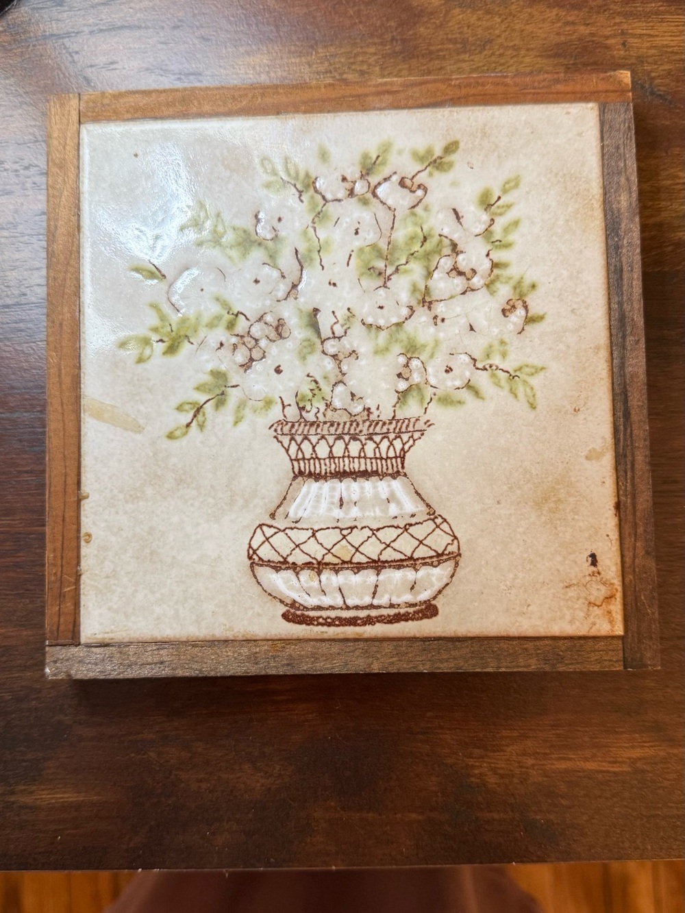 Vintage-Style Ceramic Tile Wall Art with White & Green Floral Bouquet
